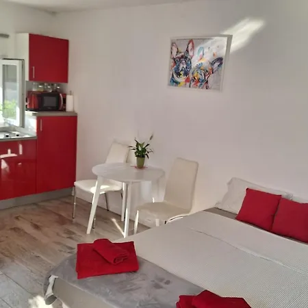 Mafi Guest house