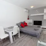 Mafi 2* רוביני